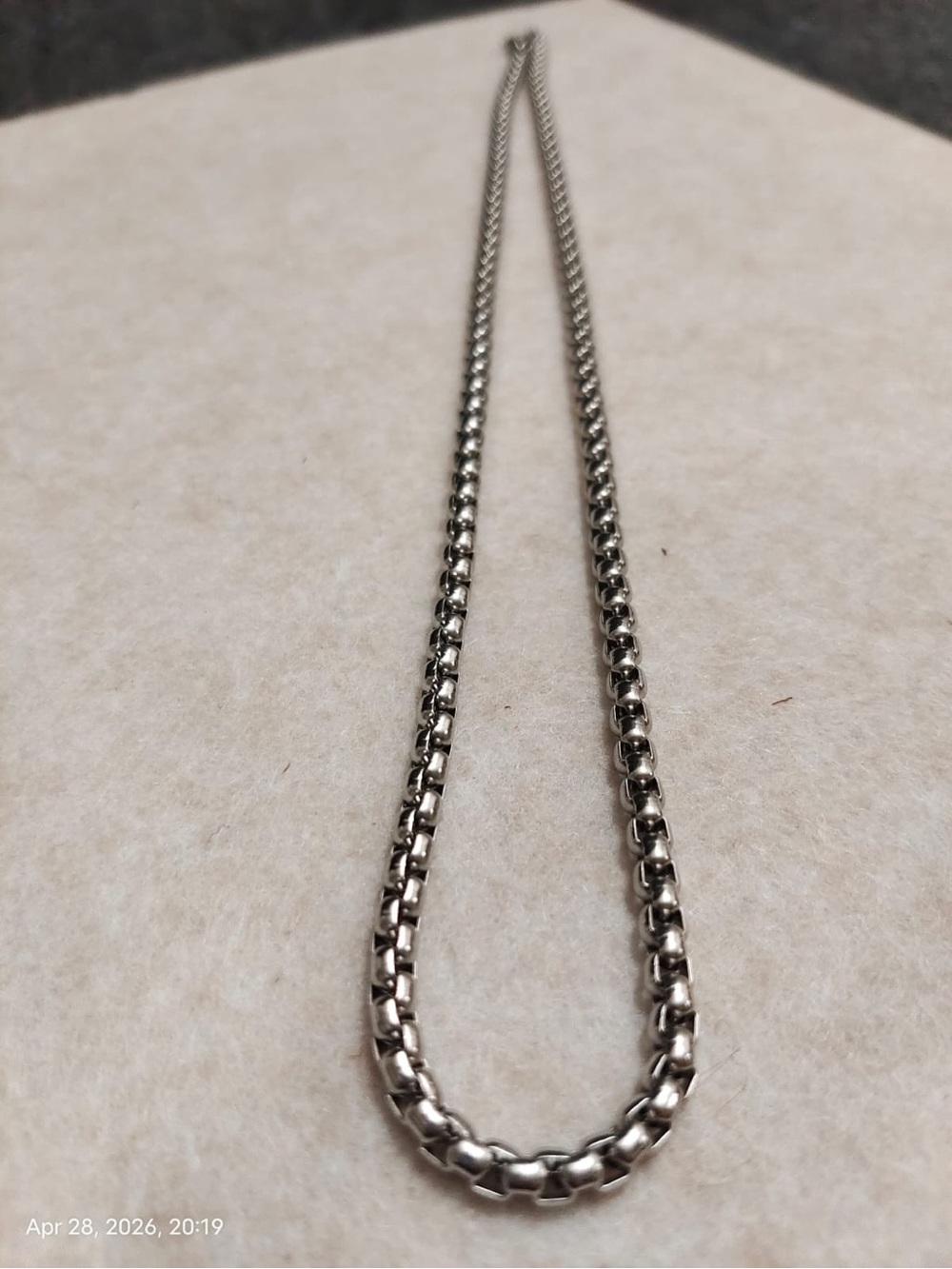 NWOT stainless steel chain Silver Tone adds a chic accent for any look.